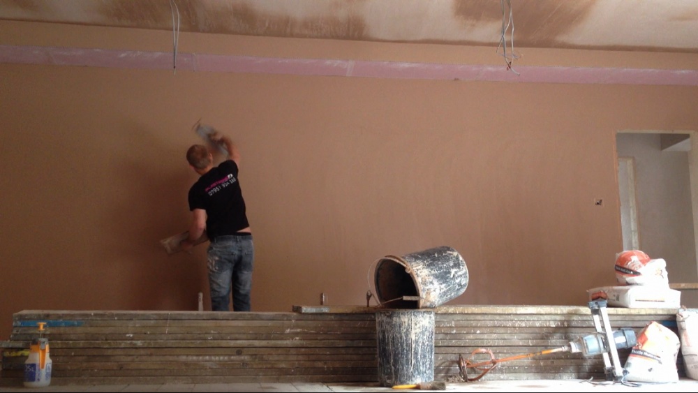 Plastering FX updates its website to introduce tutorials and step by step guides.